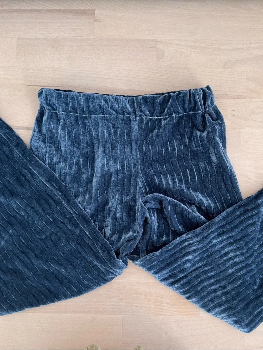 Zara Girls - Sequins Velvet Ribbed Matching Set.